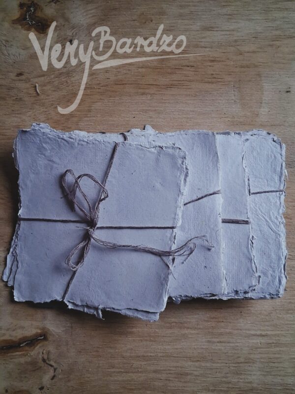 Ręcznie czerpany papier